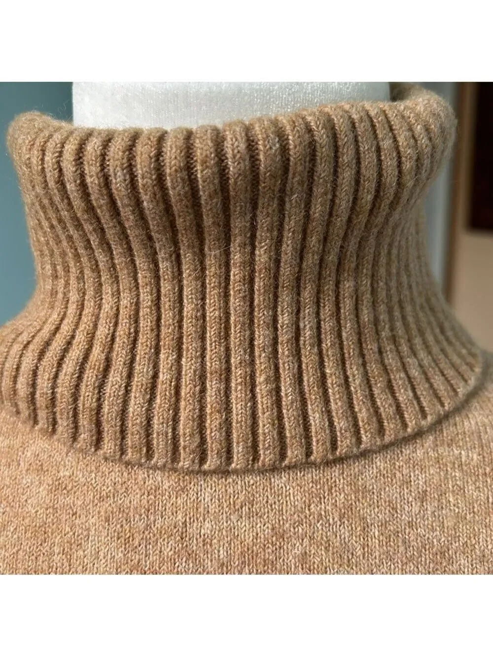 J. Crew Camel Tan Wool Blend Turtle Neck Soft Cropped Sweater Size XXS Oversized